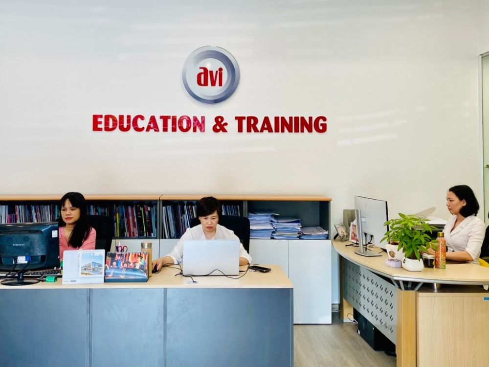 Công ty tư vấn du học uy tín tại Hà Nội AVI