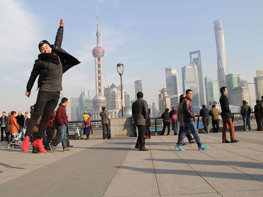 Du lịch và dịch vụ