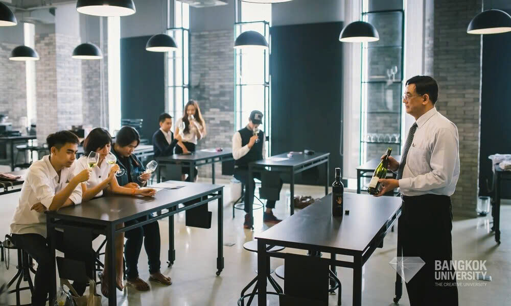 Đại học Bangkok đẹp