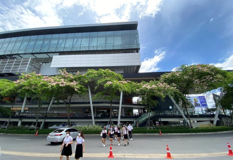 Hình ảnh đại học Bangkok ấn tượng