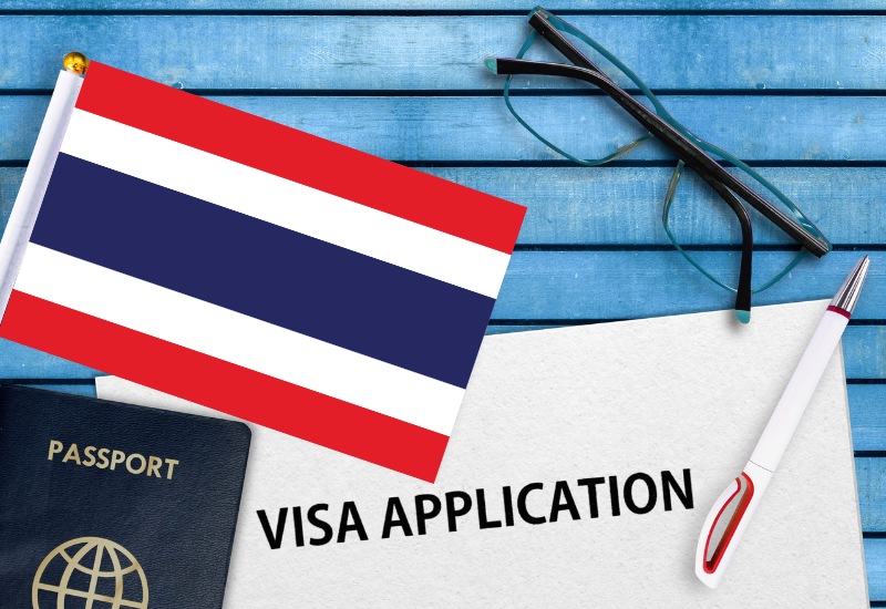 Bước 1: Nộp đơn xin nhập học tại trường ở Thái Lan