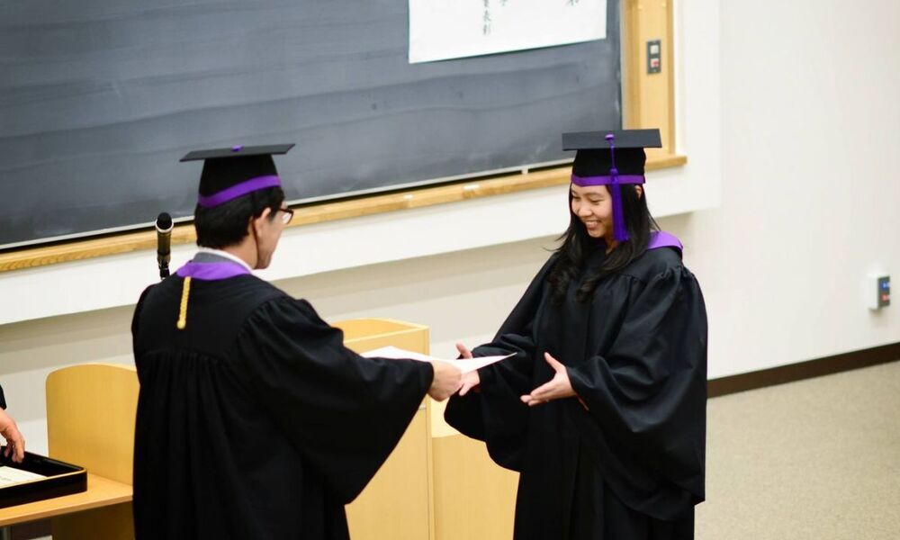 Học bổng khuyến khích học tập