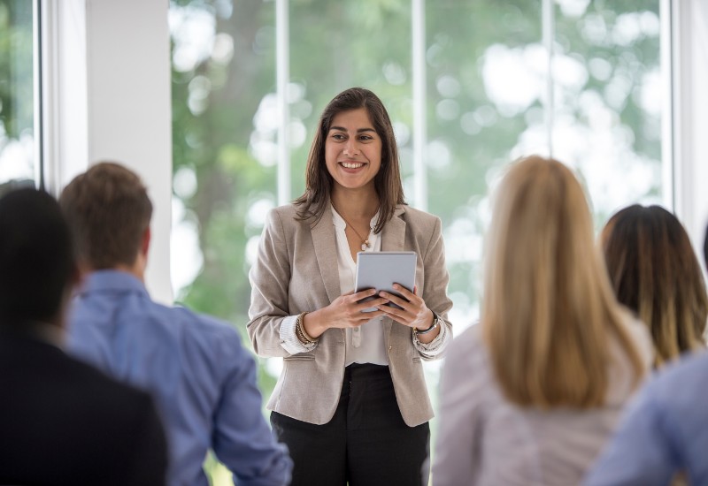 Nhóm ngành Ngôn ngữ & Giáo dục