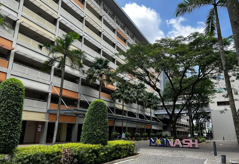 Hồ sơ cần bị để xin visa du học Malaysia